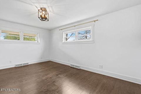 Tiny photo for 7104 Cresthill Drive, Knoxville, TN 37919 (MLS # 1333024)