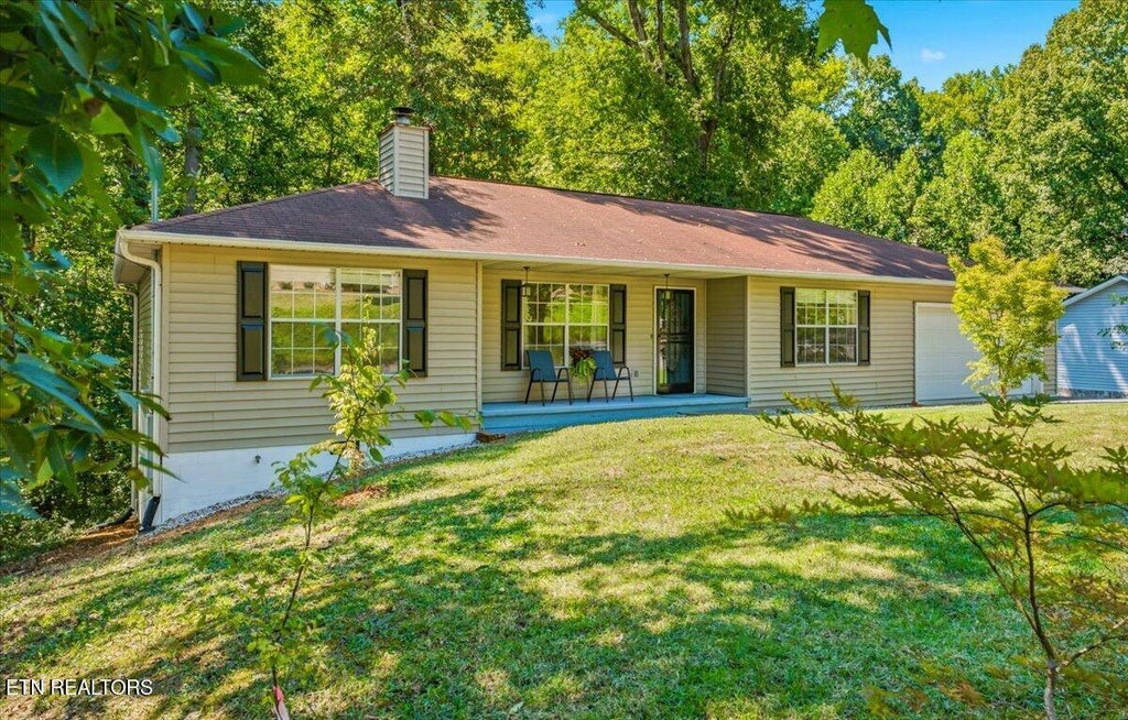 Photo of 2301 Antietam Rd, Knoxville, TN 37917 (MLS # 1355126)