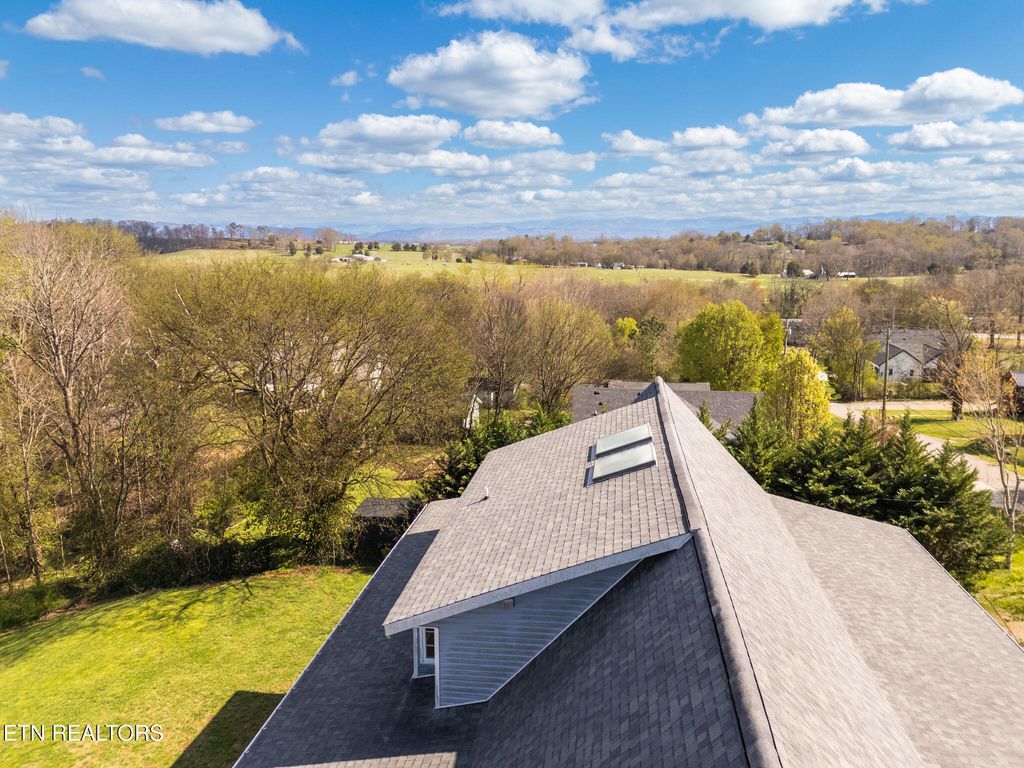 Photo of 2829 Spruce Hill Rd, Louisville, TN 37777 (MLS # 1333311)