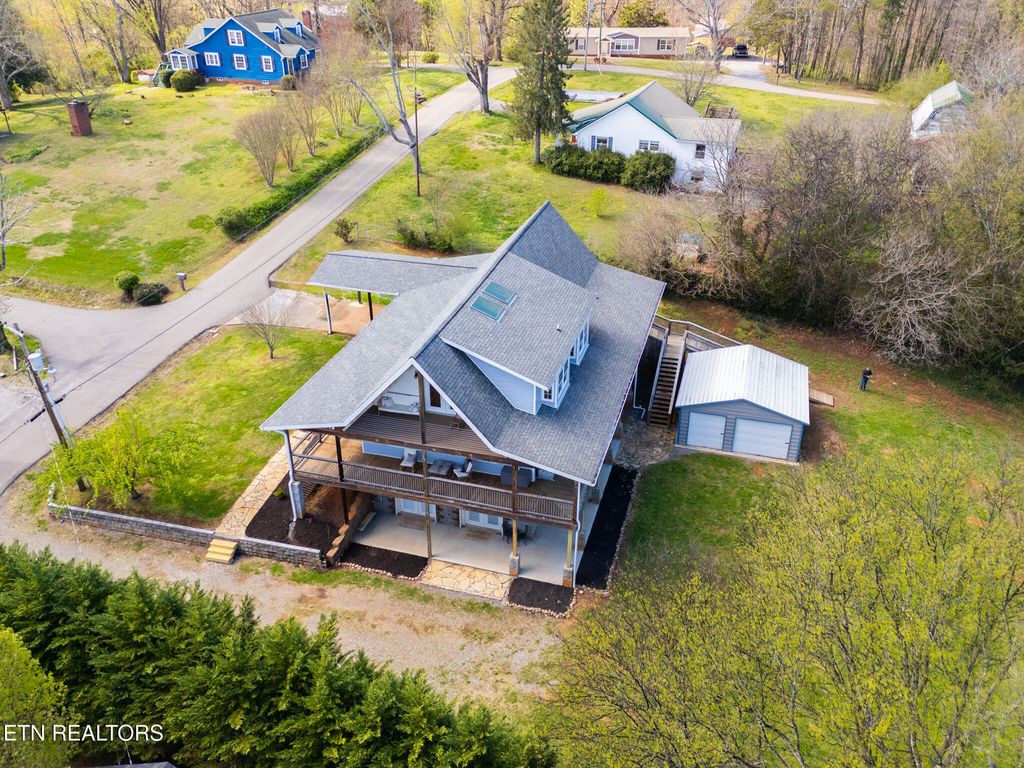 Photo of 2829 Spruce Hill Rd, Louisville, TN 37777 (MLS # 1333311)
