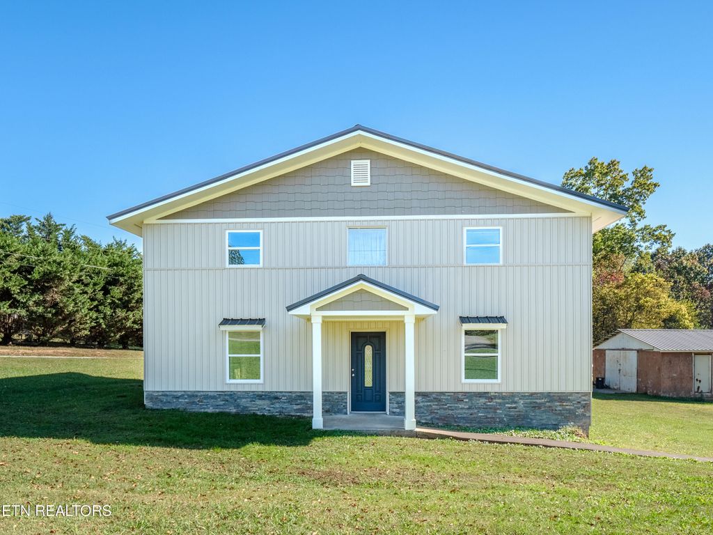 Photo of 359 Community Drive, Madisonville, TN 37354 (MLS # 1318910)