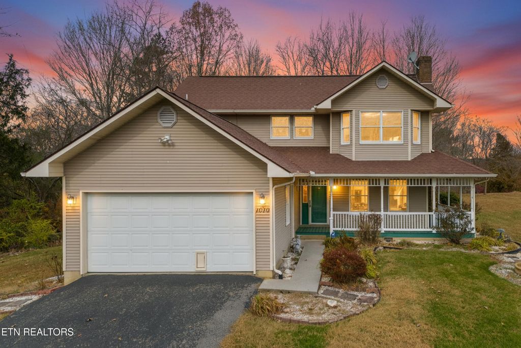 Photo of 1010 Old Jacksboro Road Rd, New Tazewell, TN 37825 (MLS # 1322448)