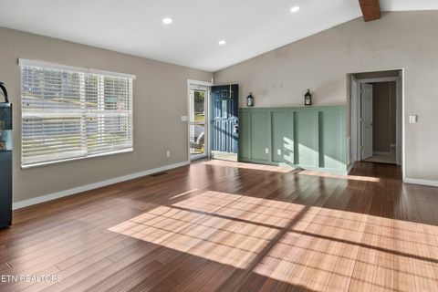 Tiny photo for 103 Newport Way, Kingston, TN 37763 (MLS # 1318835)