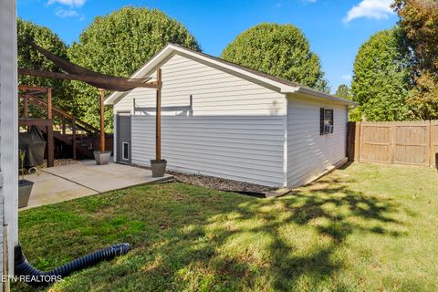 Tiny photo for 103 Newport Way, Kingston, TN 37763 (MLS # 1318835)