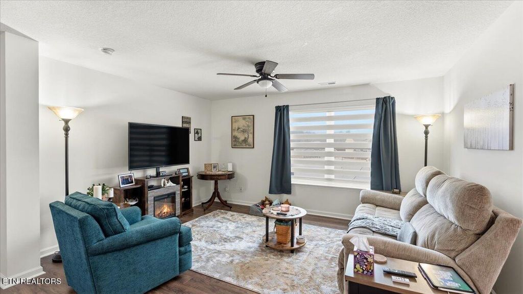 Photo of 6815 Tall Shadow Lane, Knoxville, TN 37938 (MLS # 1330323)