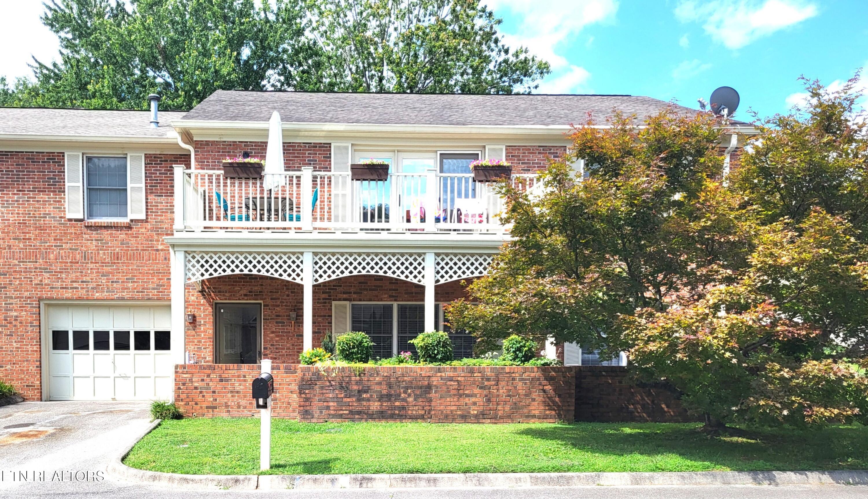 Photo 1 of 35 — 1015 Hardwick Drive, Maryville, TN 37803