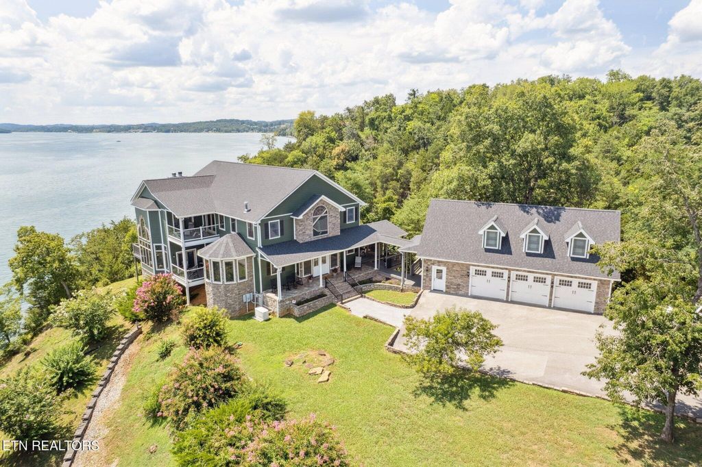 Photo of 474 Trotline Rd, Dandridge, TN 37725 (MLS # 1308725)