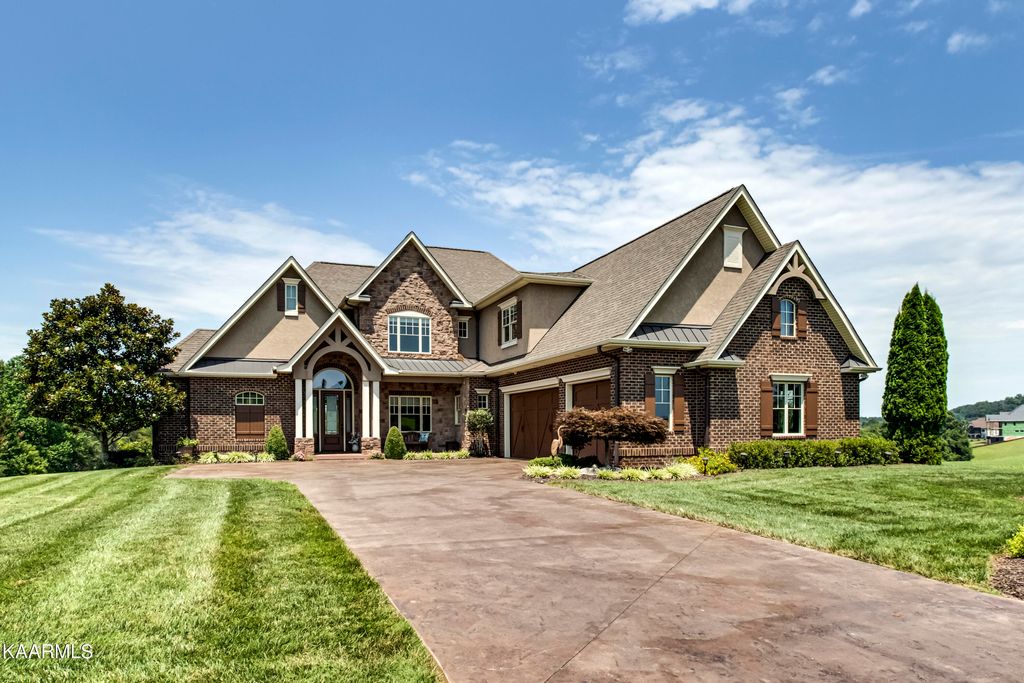 Photo of 270 Wildwing Drive, Vonore, TN 37885 (MLS # 1235180)