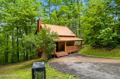 3433 Twin City Way Pigeon Forge TN 37863