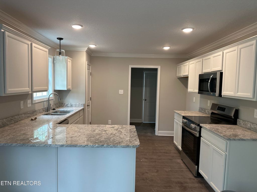 Photo of 8039 Tree Line Lane, Corryton, TN 37721 (MLS # 1294598)