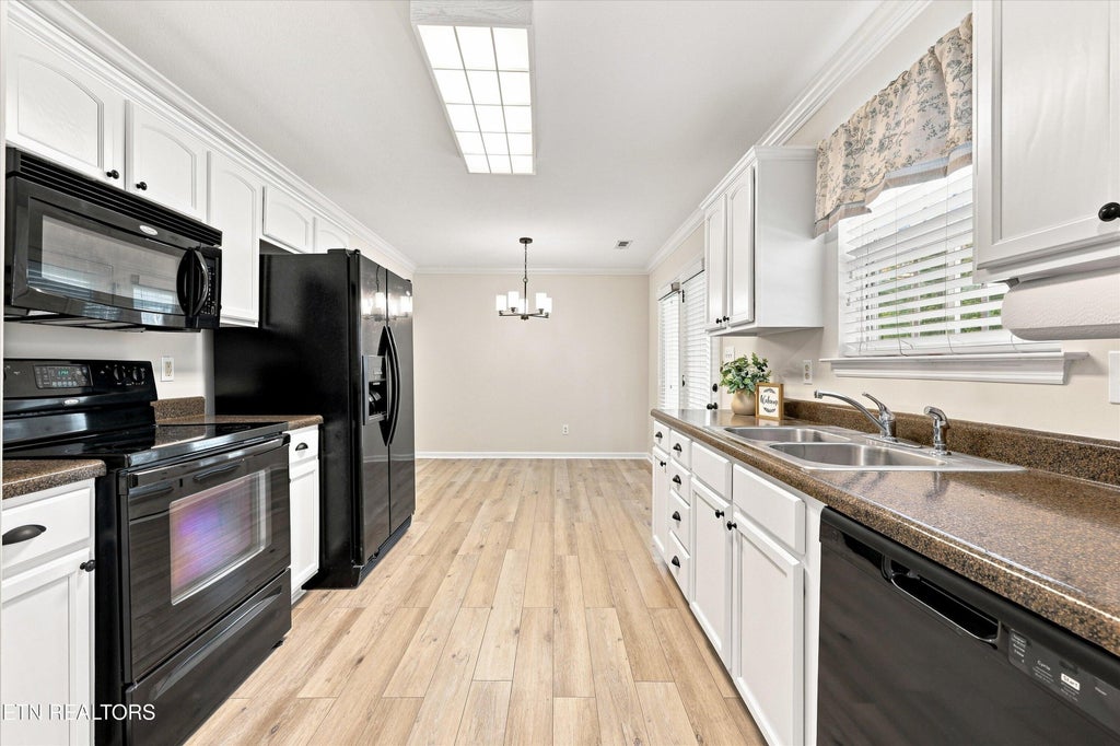 Photo of 6223 McMillan Creek Drive, Knoxville, TN 37924 (MLS # 1354677)