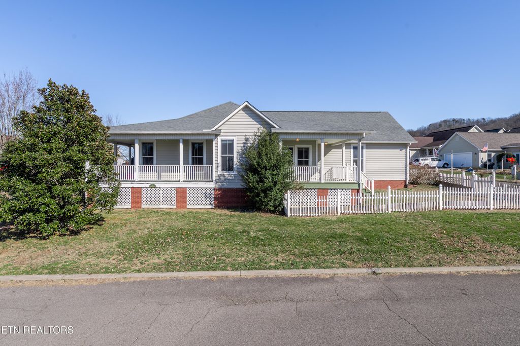 Photo of 101 Jasmine Drive, Andersonville, TN 37705 (MLS # 1327183)