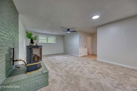 Tiny photo for 355 Walnut Valley Rd, Clinton, TN 37716 (MLS # 1345994)