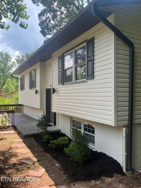 Tiny photo for 355 Walnut Valley Rd, Clinton, TN 37716 (MLS # 1345994)