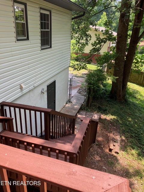 Tiny photo for 355 Walnut Valley Rd, Clinton, TN 37716 (MLS # 1345994)