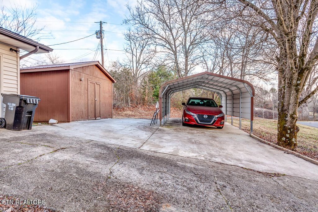 Photo of 3416 Big Springs Ridge Rd, Friendsville, TN 37737 (MLS # 1251371)