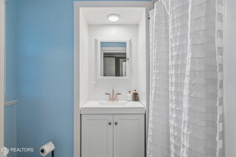 Tiny photo for 911 Gratz St, Knoxville, TN 37917 (MLS # 1357008)