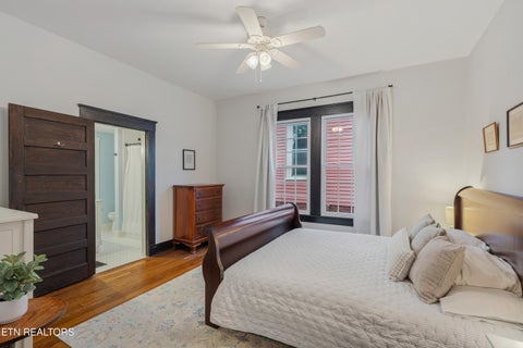 Tiny photo for 911 Gratz St, Knoxville, TN 37917 (MLS # 1357008)