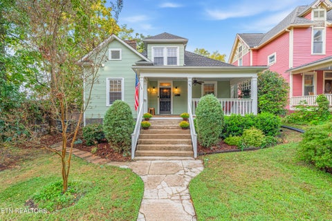 Photo of 911 Gratz St, Knoxville, TN 37917 (MLS # 1357008)