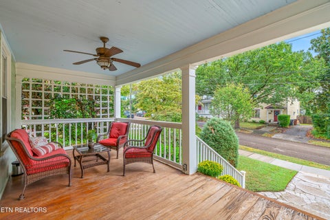 Tiny photo for 911 Gratz St, Knoxville, TN 37917 (MLS # 1357008)