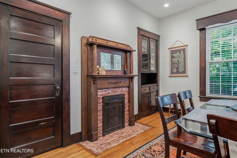 Tiny photo for 911 Gratz St, Knoxville, TN 37917 (MLS # 1357008)