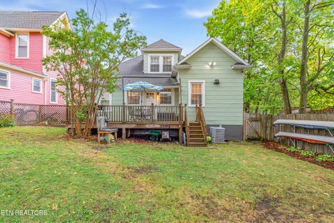 Tiny photo for 911 Gratz St, Knoxville, TN 37917 (MLS # 1357008)