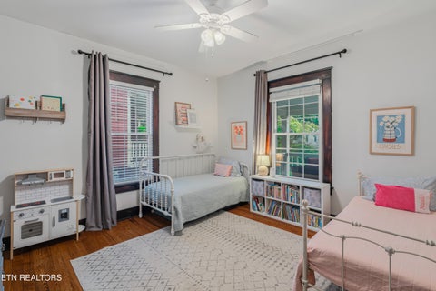 Tiny photo for 911 Gratz St, Knoxville, TN 37917 (MLS # 1357008)