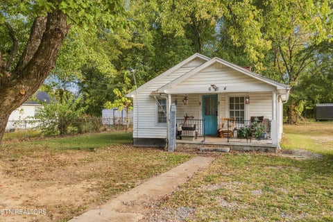 Tiny photo for 604 E Moore St, Tullahoma, TN 37388 (MLS # 1360401)