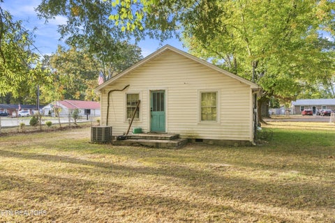 Tiny photo for 604 E Moore St, Tullahoma, TN 37388 (MLS # 1360401)