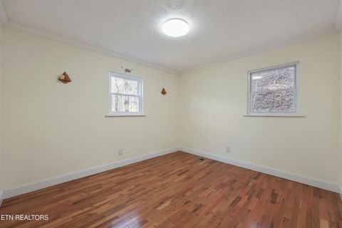 Tiny photo for 790 Sulphur Springs Rd, Clinton, TN 37716 (MLS # 1326465)