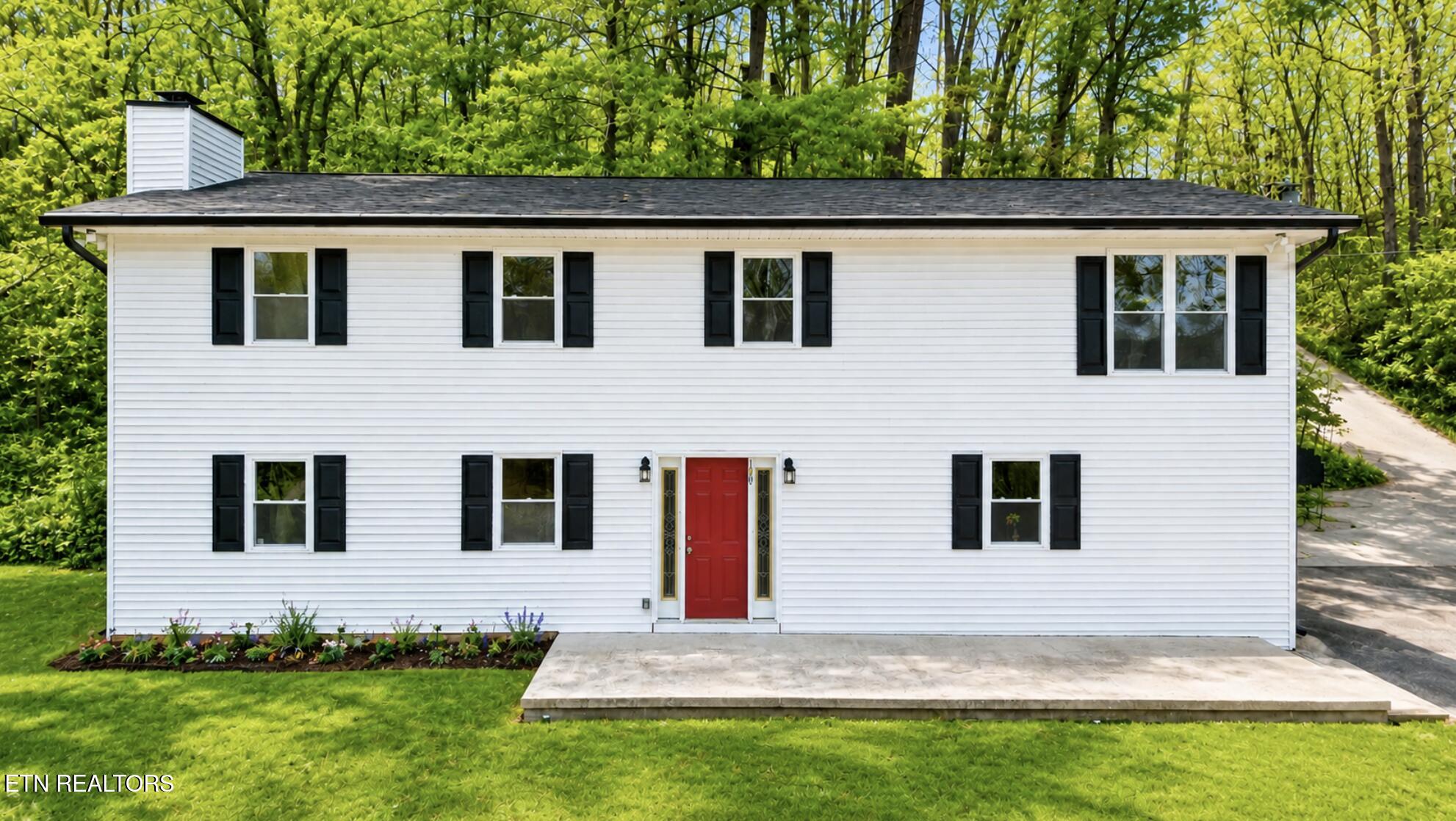 790 Sulphur Springs Rd