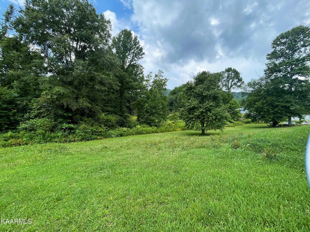 Photo of 139 Gaskin Circle, Wartburg, TN 37887 (MLS # 1232928)