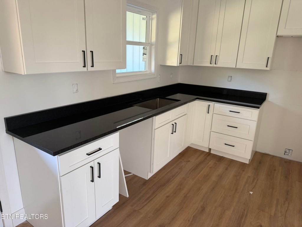 Photo of 239 Thorngrove Pike, Kodak, TN 37764 (MLS # 1354785)