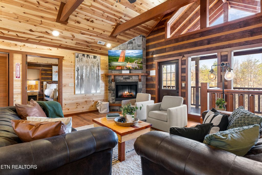 Photo of 2628 Jerusalem Way, Sevierville, TN 37876 (MLS # 1335342)