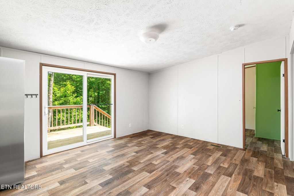 Photo of 297 Wells Rd, Powell, TN 37849 (MLS # 1303727)