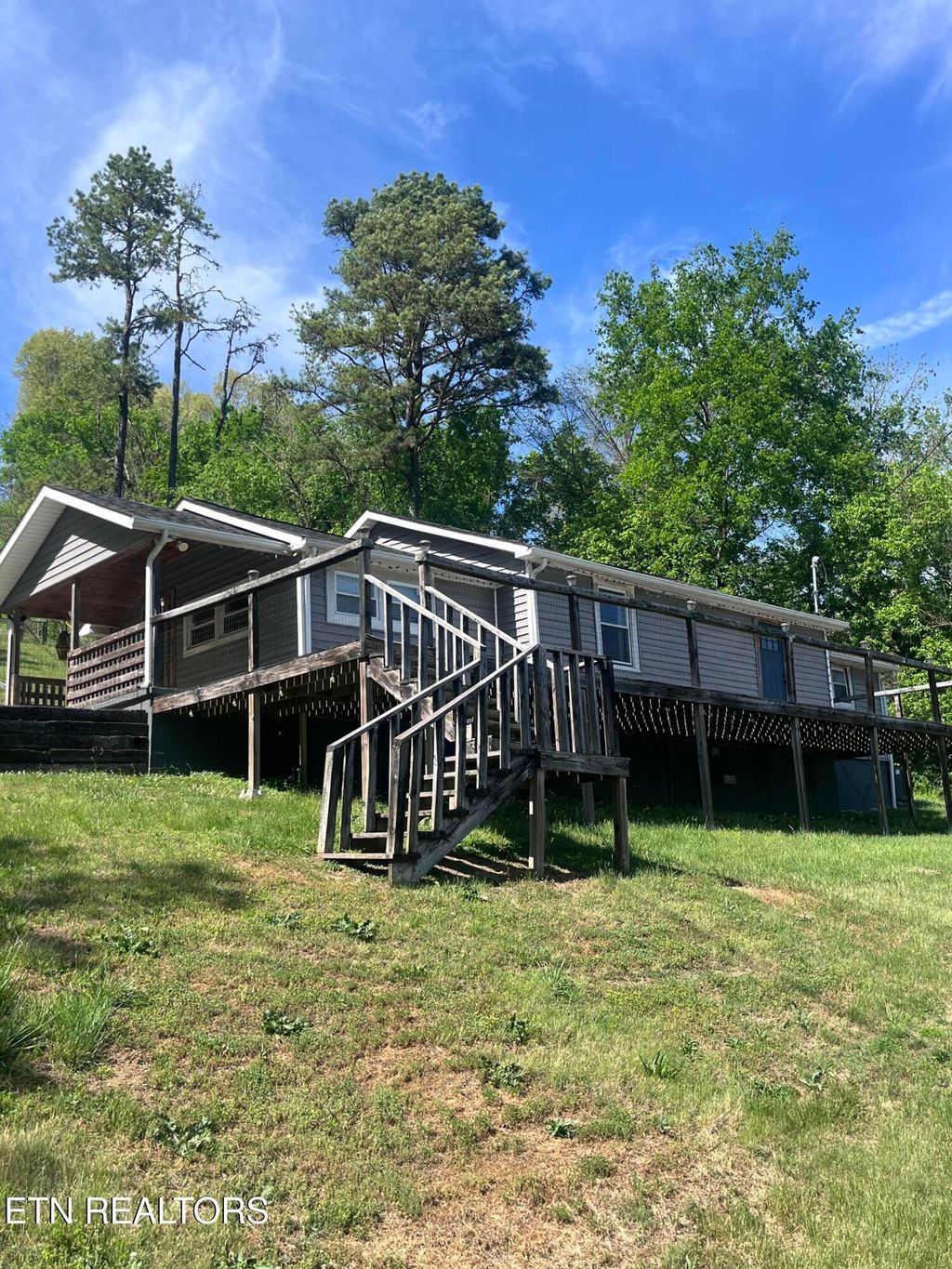 Photo of 3002 Highway 61 East, Luttrell, TN 37779 (MLS # 1337157)