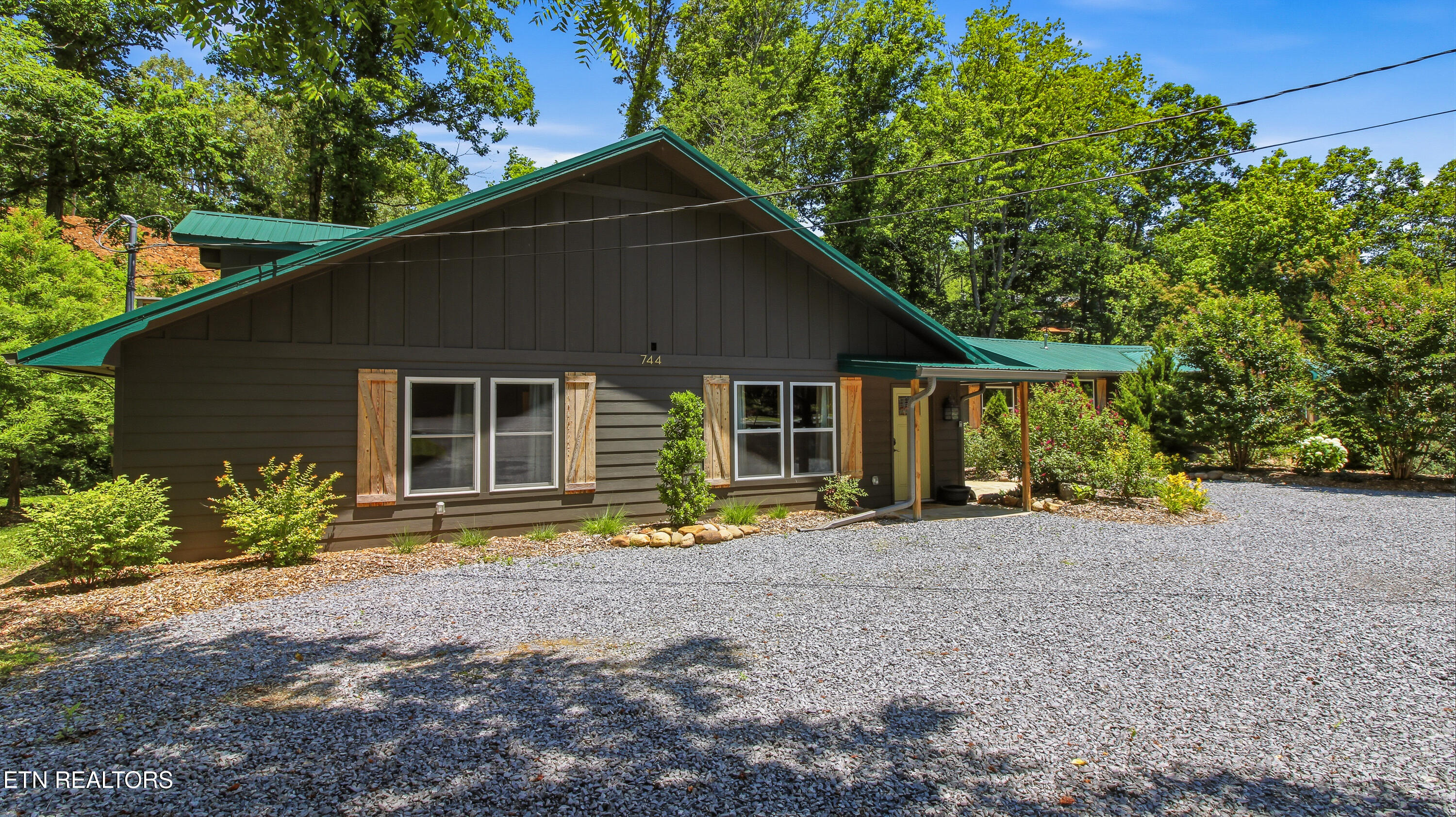 744 Powdermill Rd