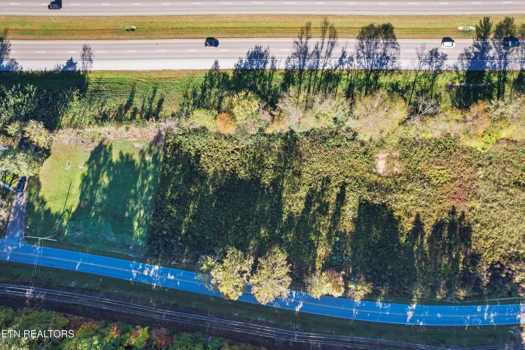 Photo of Main St/Appalachian Hwy, Jacksboro, TN 37757 (MLS # 1319688)