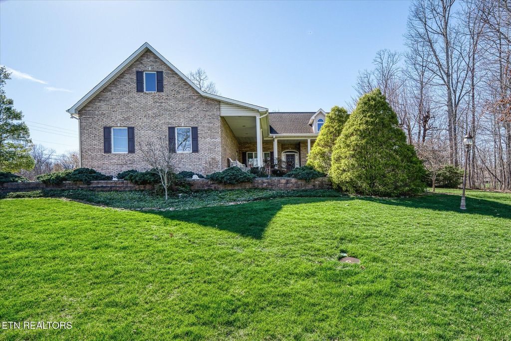 Photo of 141 Mountain View Drive, Crossville, TN 38558 (MLS # 1298223)