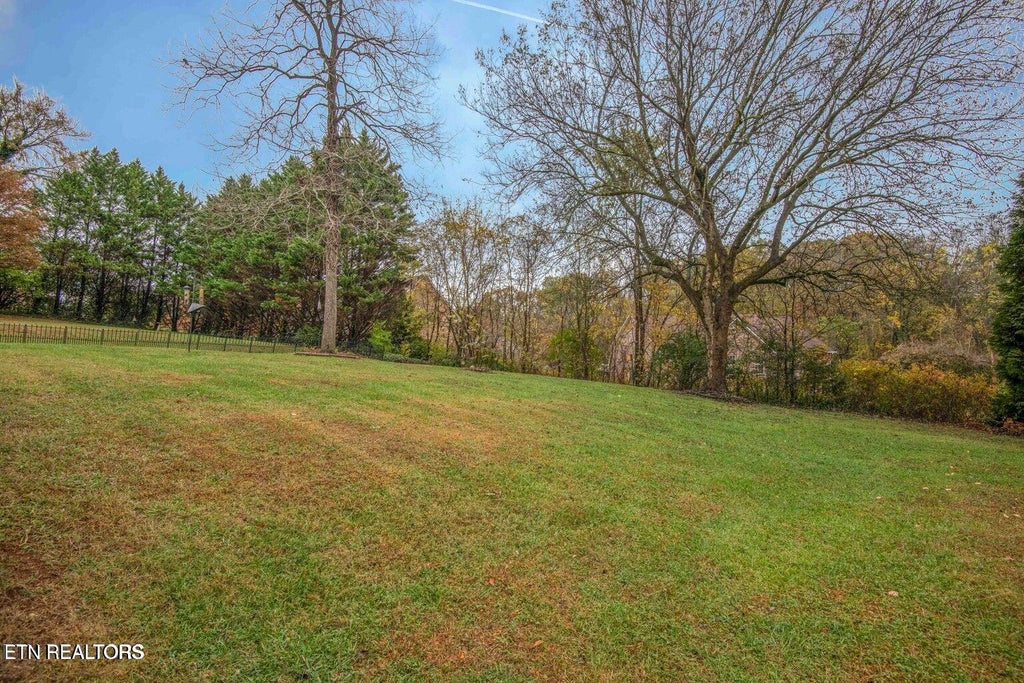Photo of 6142 Rivers Run Drive, Knoxville, TN 37914 (MLS # 1360508)
