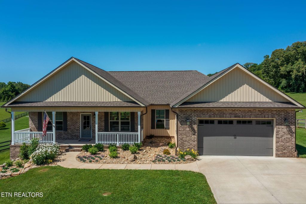 Photo of 858 Dunlap Hollow Rd, Friendsville, TN 37737 (MLS # 1265926)