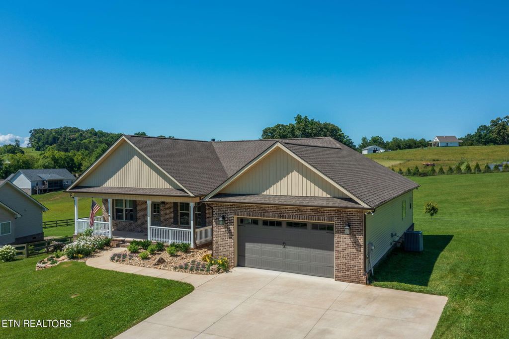 Photo of 858 Dunlap Hollow Rd, Friendsville, TN 37737 (MLS # 1265926)