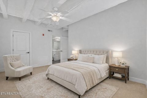 Tiny photo for 535 Locust St #303, Knoxville, TN 37902 (MLS # 1331090)