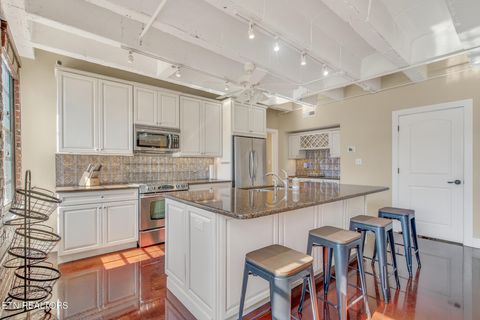 Tiny photo for 535 Locust St #303, Knoxville, TN 37902 (MLS # 1331090)