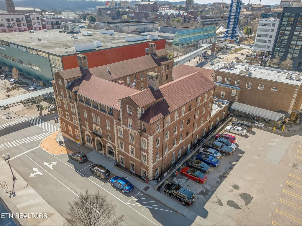 Photo of 535 Locust St #303, Knoxville, TN 37902 (MLS # 1331090)