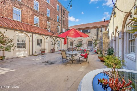 Tiny photo for 535 Locust St #303, Knoxville, TN 37902 (MLS # 1331090)