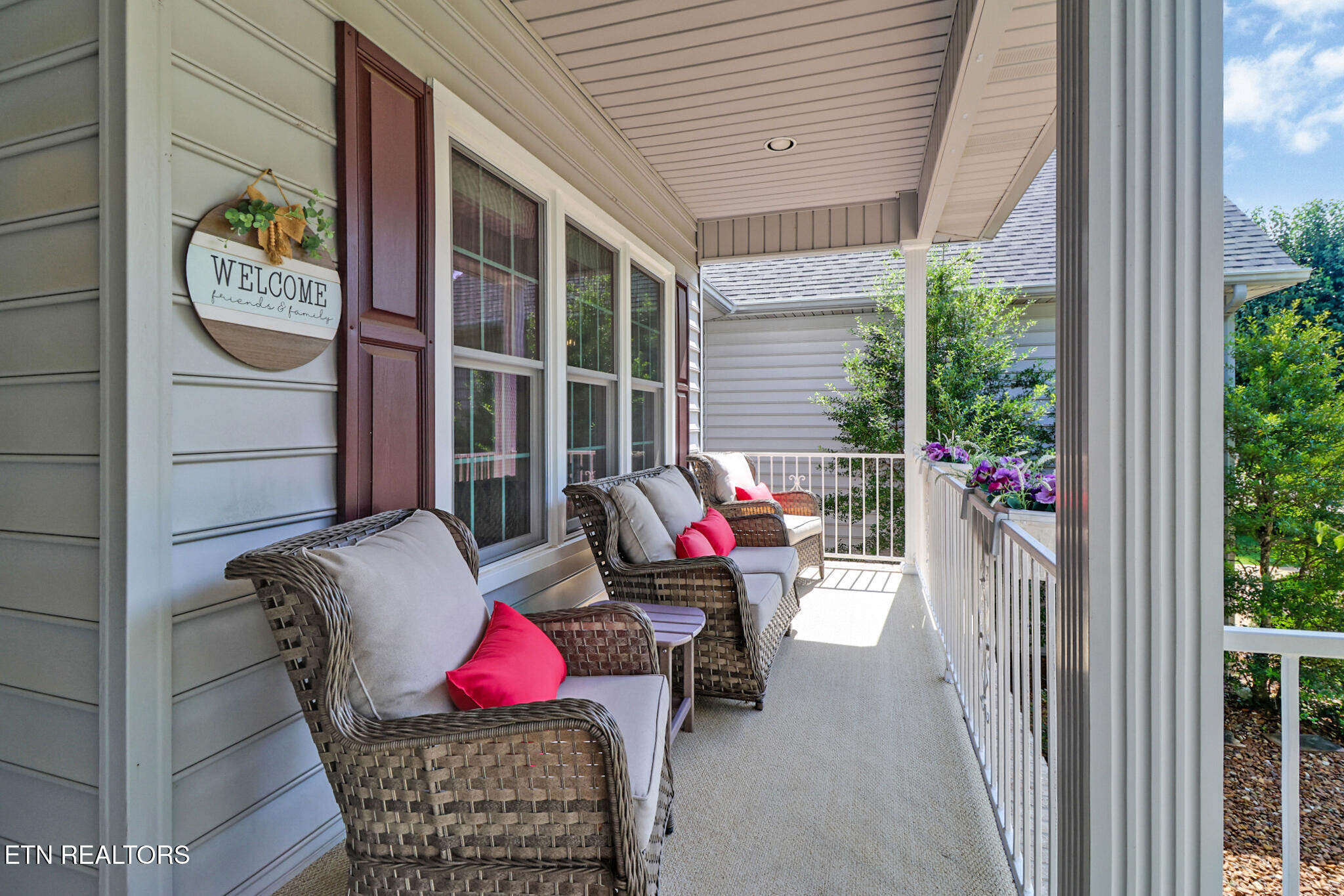 31 Holly Lane