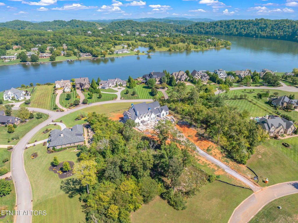 Photo of 3619 Lashbrooke Way, Louisville, TN 37777 (MLS # 1316352)