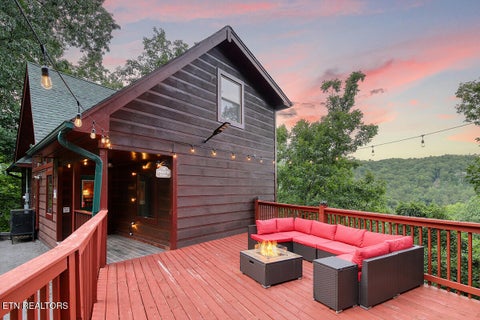 Tiny photo for 1742 Pulaski Lane, Sevierville, TN 37862 (MLS # 1359298)