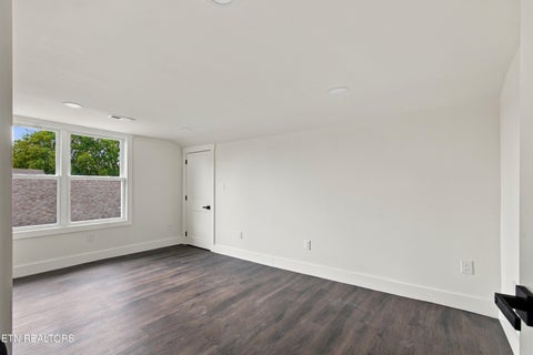 Tiny photo for 227 E Morelia Ave, Knoxville, TN 37917 (MLS # 1359902)